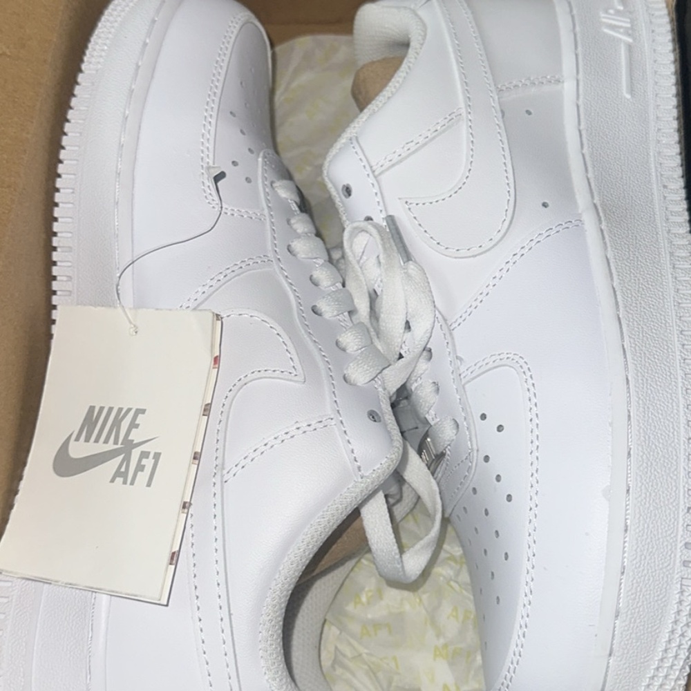 ALL WHITE NIKE AF1